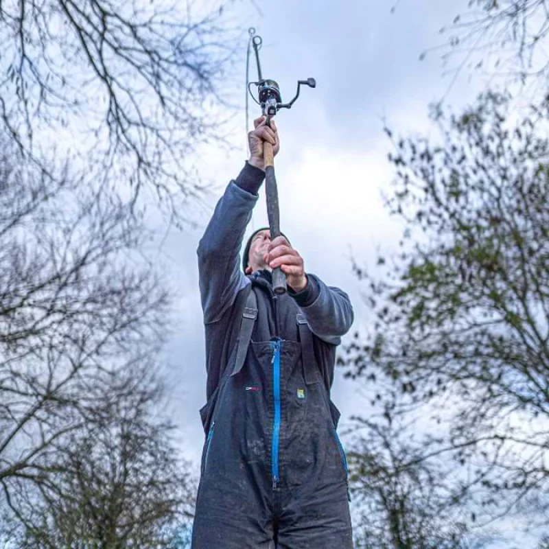 Макара преден аванс PRESTON Intensity 620