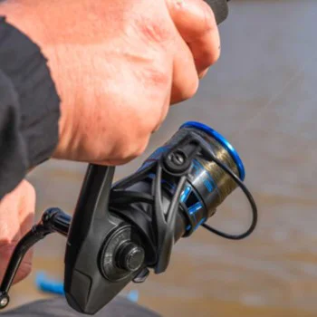 Макара преден аванс PRESTON Invictus 320