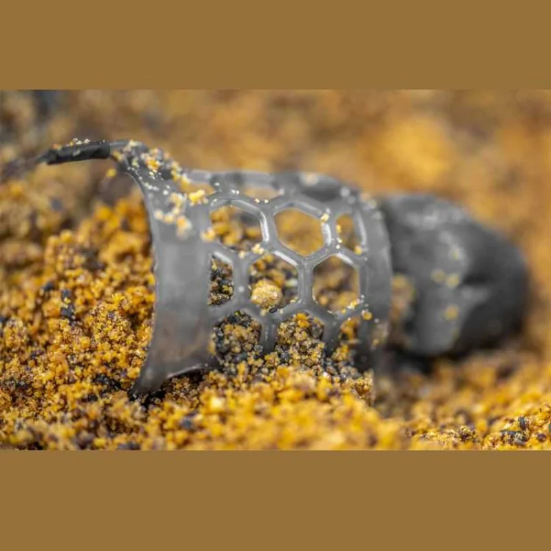 Фидер хранилка PRESTON Hexmesh Plastic Bullet Feeder - Medium