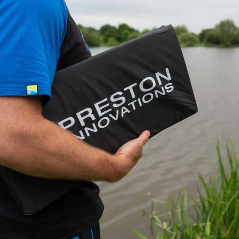 Карп дюшек PRESTON Fold Away Unhooking Mat