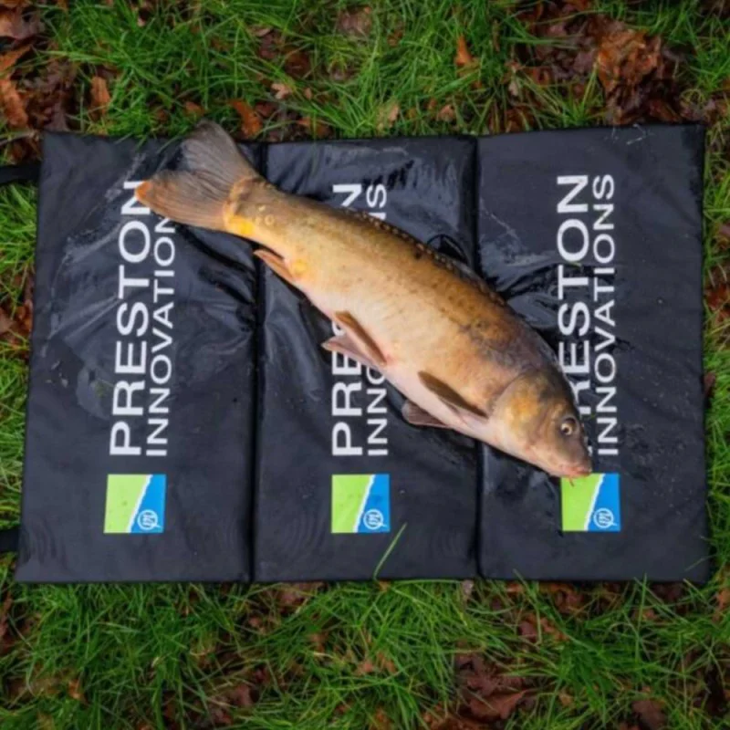 Карп дюшек PRESTON Fold Away Unhooking Mat