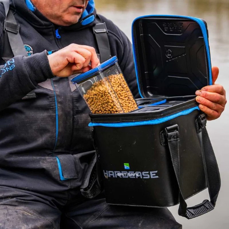 Кутия за пелети PRESTON Bait Safe Container 2.1Pint/1.2l