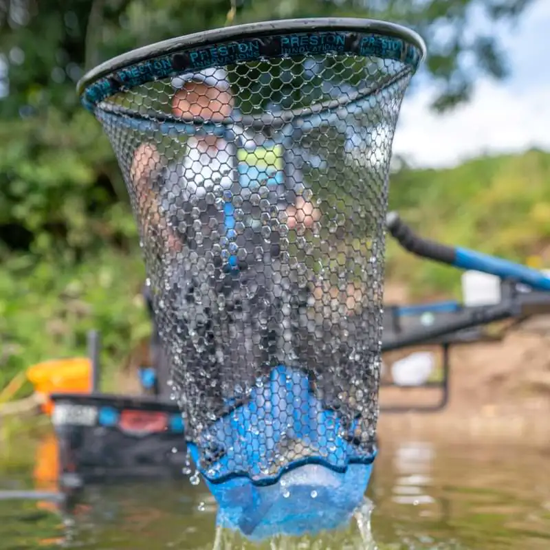 Глава за кеп PRESTON Latex Match Landing Net 16