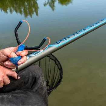 Прашка за захранка PRESTON Dura Slip Catapult Medium Heavy