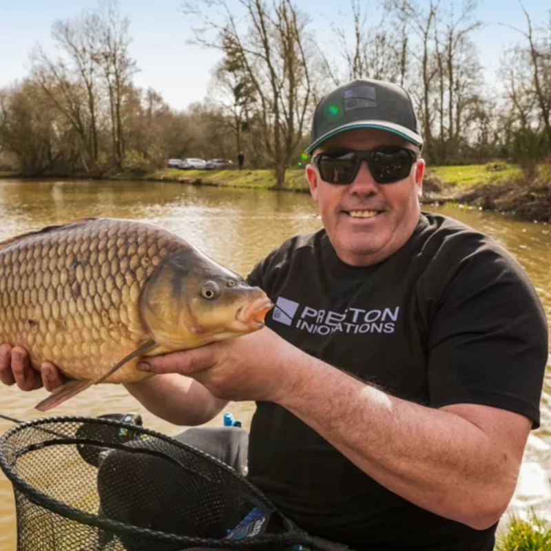 Тениска PRESTON Lightweight Black Raglan T-Shirt