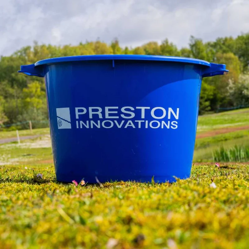 Бака за захранка PRESTON 40L Bucket