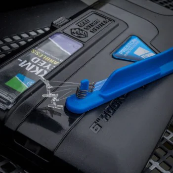 Класьор за поводи PRESTON INOVATION Mag Store System Rig Sticks