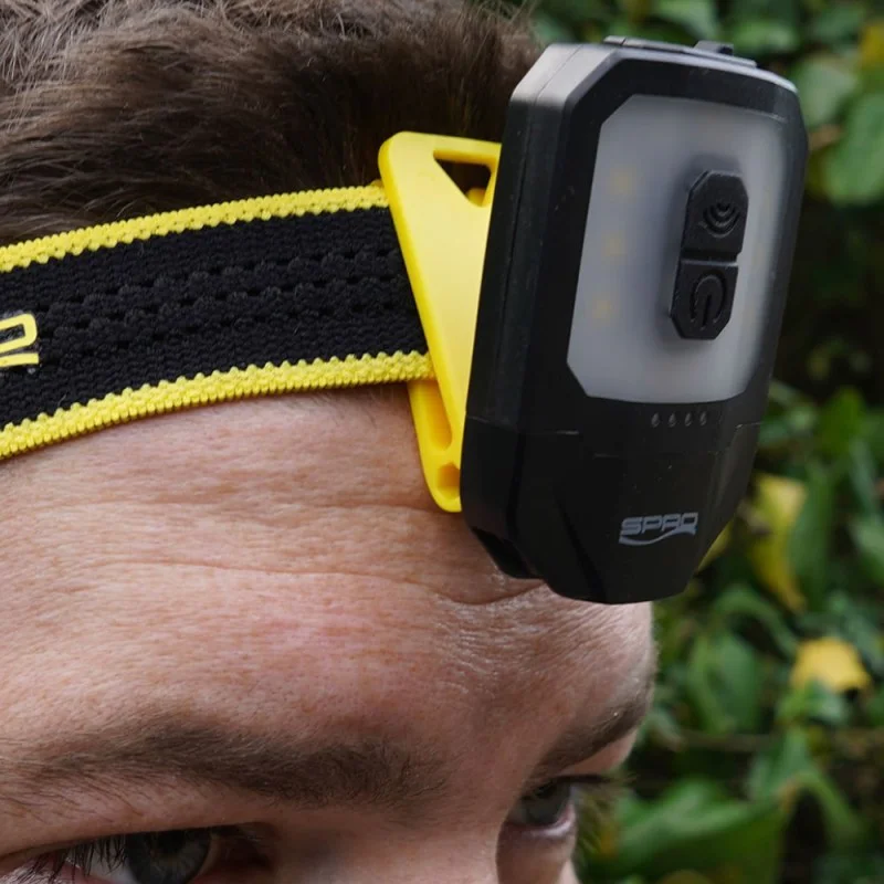 Челник SPRO Multilight Sense USB White-Red 200L