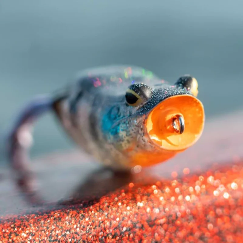 Силиконова примамка SAVAGE GEAR Hop Popper Frog 5.5cm 15g Floating