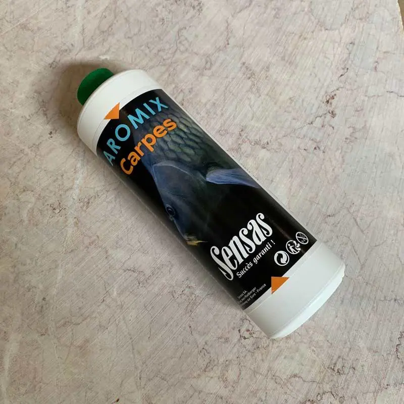 Течен ароматизатор SENSAS Aromix Carp 500 ml