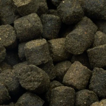 Пелети за хранене SENSAS Pellets Club Noir Poisson 1kg