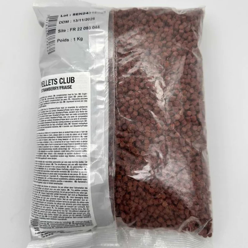 Пелети за хранене SENSAS Pellet Club Strawberry 4mm 1kg