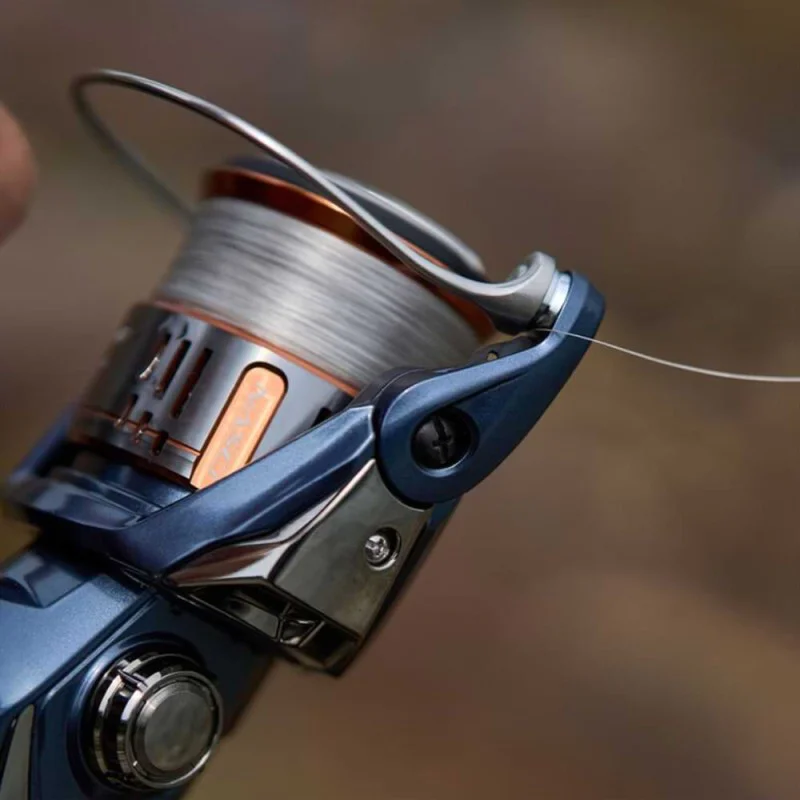 Макара преден аванс SHIMANO Nasci FD 2500 HG