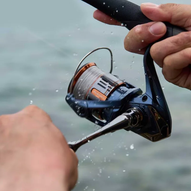 Макара преден аванс SHIMANO Nasci FD 2500 HG