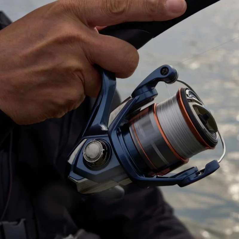 Макара преден аванс SHIMANO Nasci FD 4000 XG