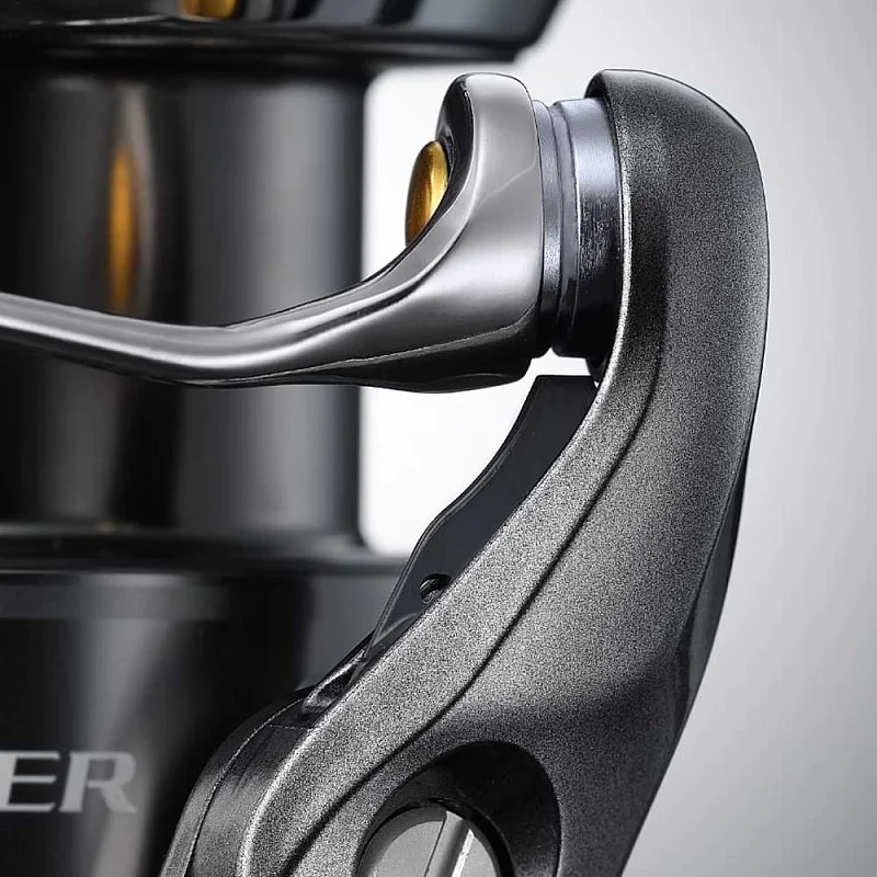 Макара преден аванс SHIMANO Twin Power FE C2000S - 2024