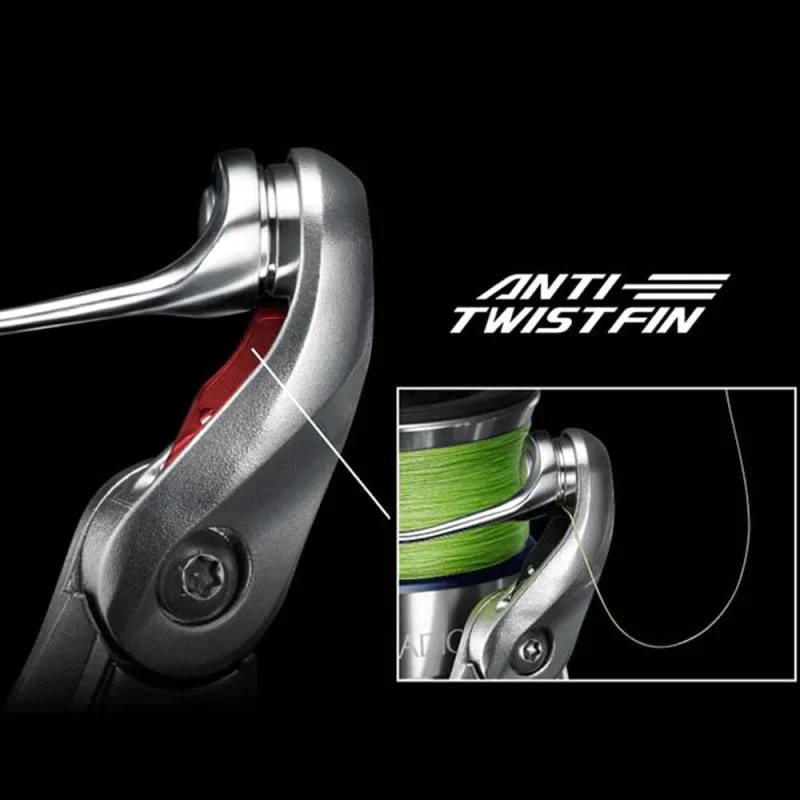 Макара преден аванс SHIMANO Stradic 4000 MHG FM - 2023