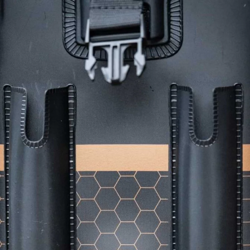 Куфар с колела TROUT MASTER Sit N Fish Caddy