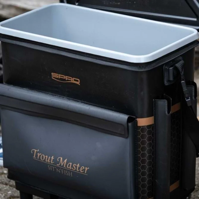 Куфар с колела TROUT MASTER Sit N Fish Caddy