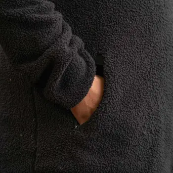 AVID CARP Sherpa Pullover