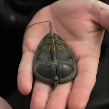 AVID Carp Method Feeder