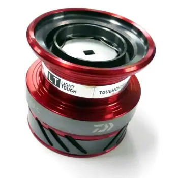 DAIWA 19 Ninja LT 2500 With Spare Spool