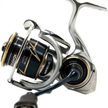DAIWA 20 Airity LT 2000 S