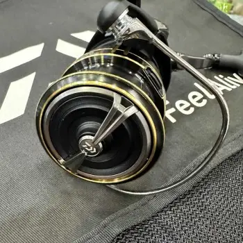 DAIWA 25 Tournament Match JP LTD LT 4000S-C