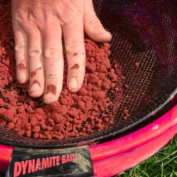 DYNAMITE BAITS Swim Stim Red Krill Groundbait 900g