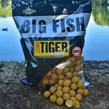DYNAMITE BAITS Big Fish Sweet Tiger and Corn Boilies 20mm 1.8kg