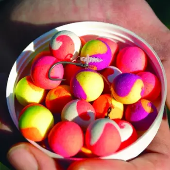 DYNAMITE BAITS Two Tone Pop Up Tutti Frutti Pineapple