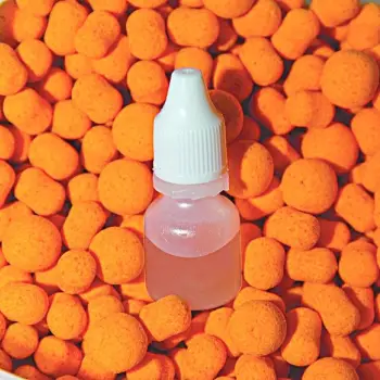 DYNAMITE BAITS Butyric-C Fluro Washed Out Pop - Up and Dumbells 10mm