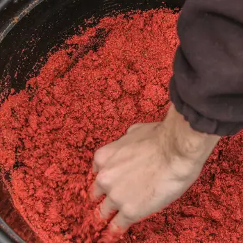 SONUBAITS Groundbait Bloodworm Fishmeal 2kg