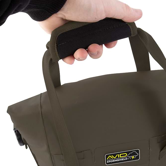 AVID CARP Stormshield Cool Bag Large