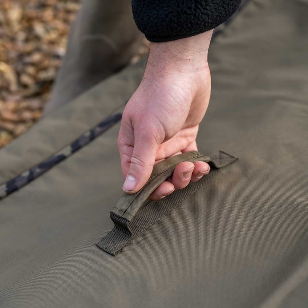 AVID CARP RVS Bedchair Bag - Standard