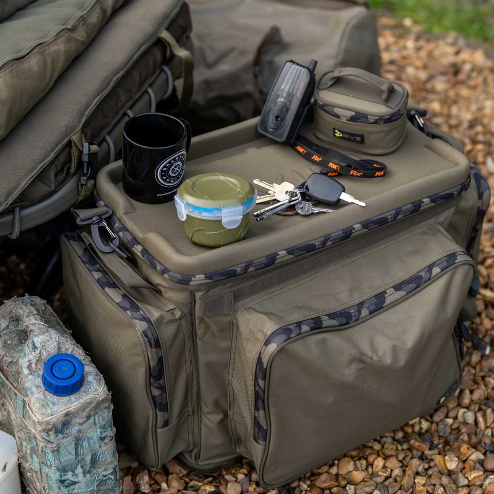 AVID CARP RVS Deluxe Hard-Top Carryall - Standard 