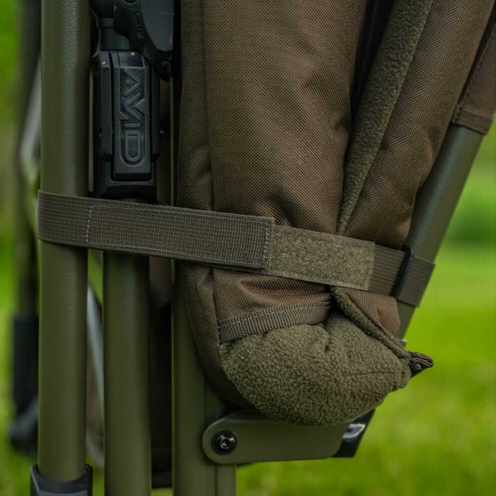 AVID CARP Benchmark Ultra Cozy Chair