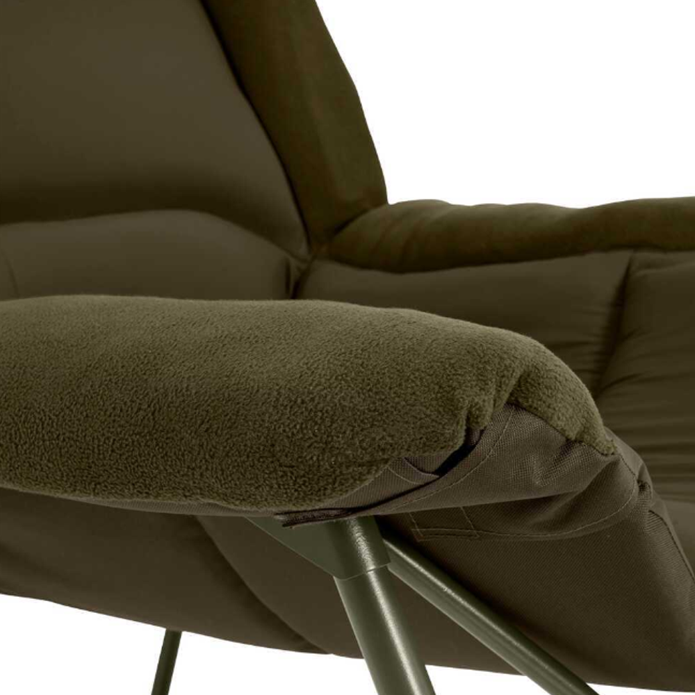 AVID CARP Benchmark Ultra Cozy Chair