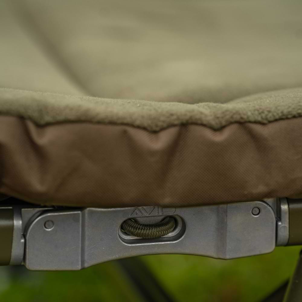 AVID CARP Benchmark Ultra X Bed