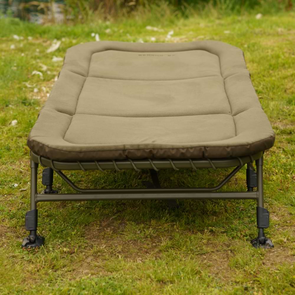 AVID CARP Benchmark Ultra X Bed