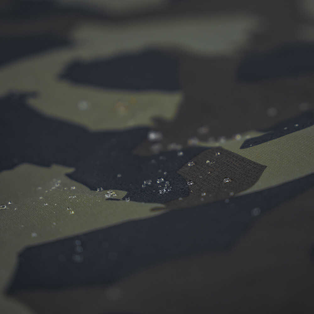 AVID CARP Ripstop Camo Bedchair Cover