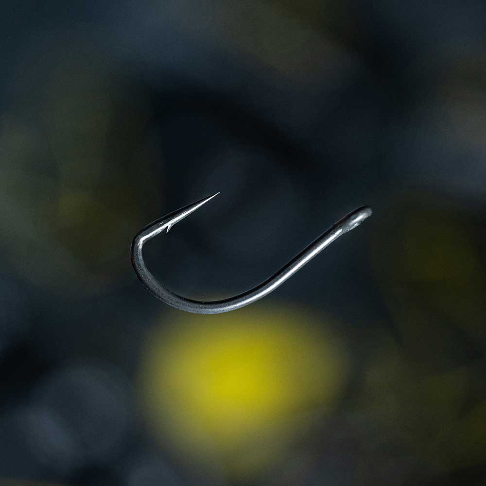 AVID CARP Armorok Hooks Chod Barbed