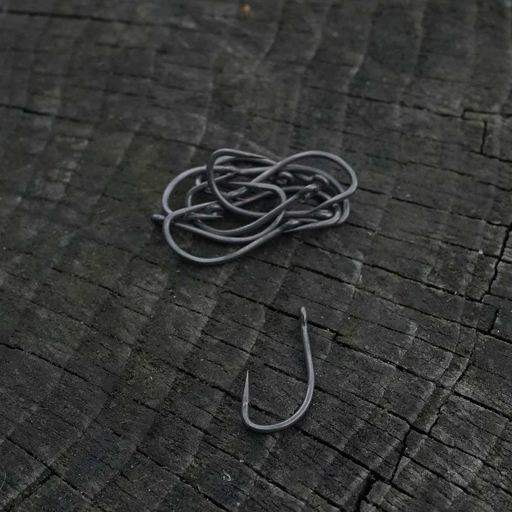 AVID CARP Armorok Hooks Chod Barbed