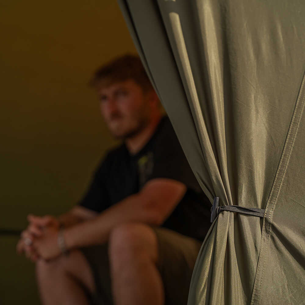 AVID CARP Revolve 2 Person Bivvy