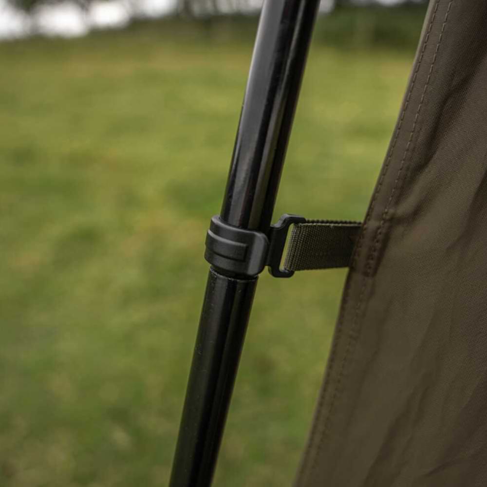 AVID CARP Revolve Screen House