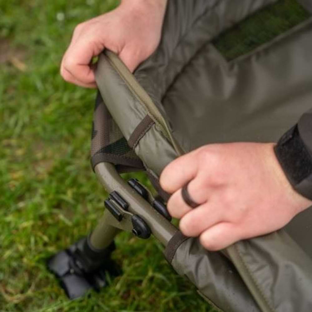 AVID CARP Pro-Tect Safeguard Cradle