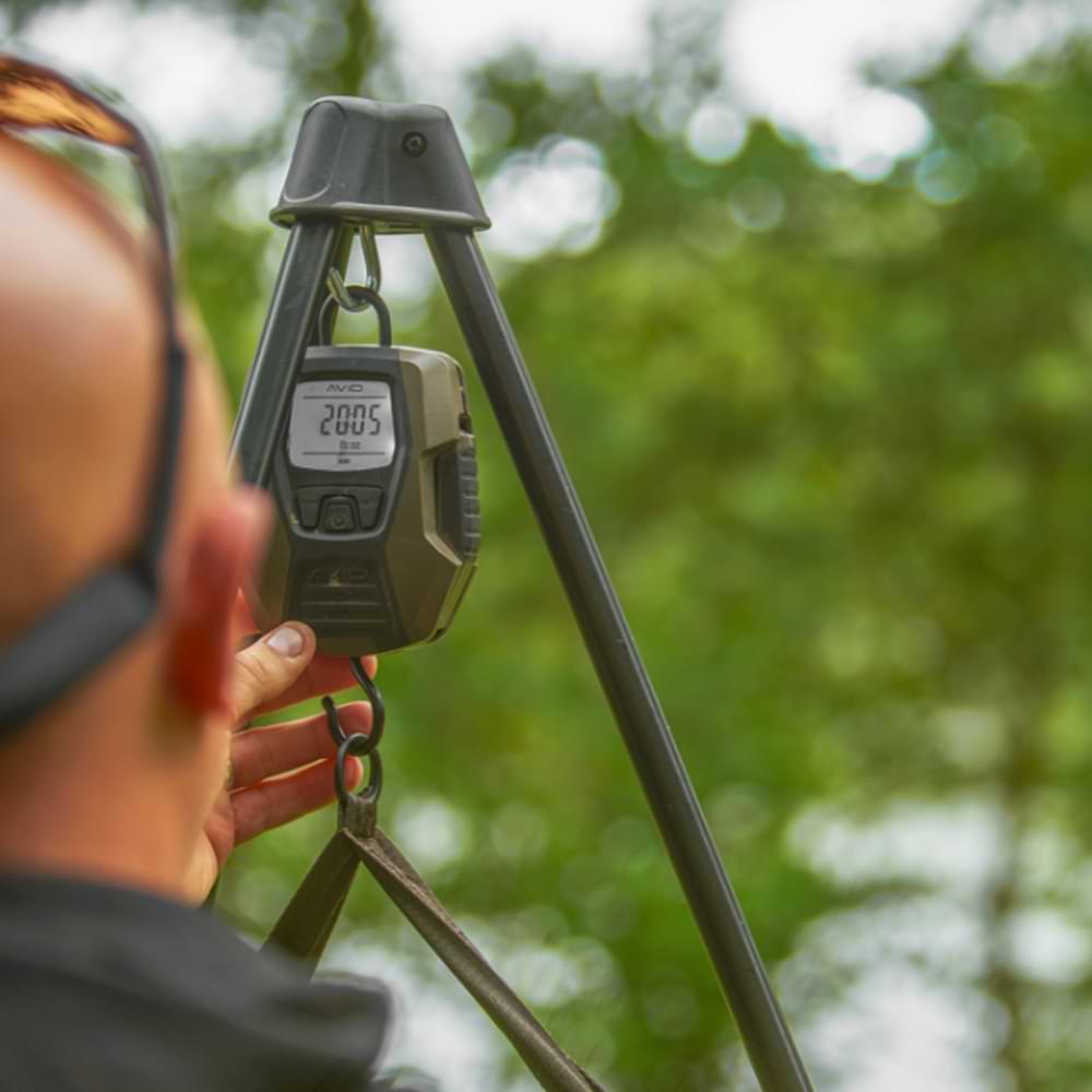 AVID CARP Revolve Weigh Tripod