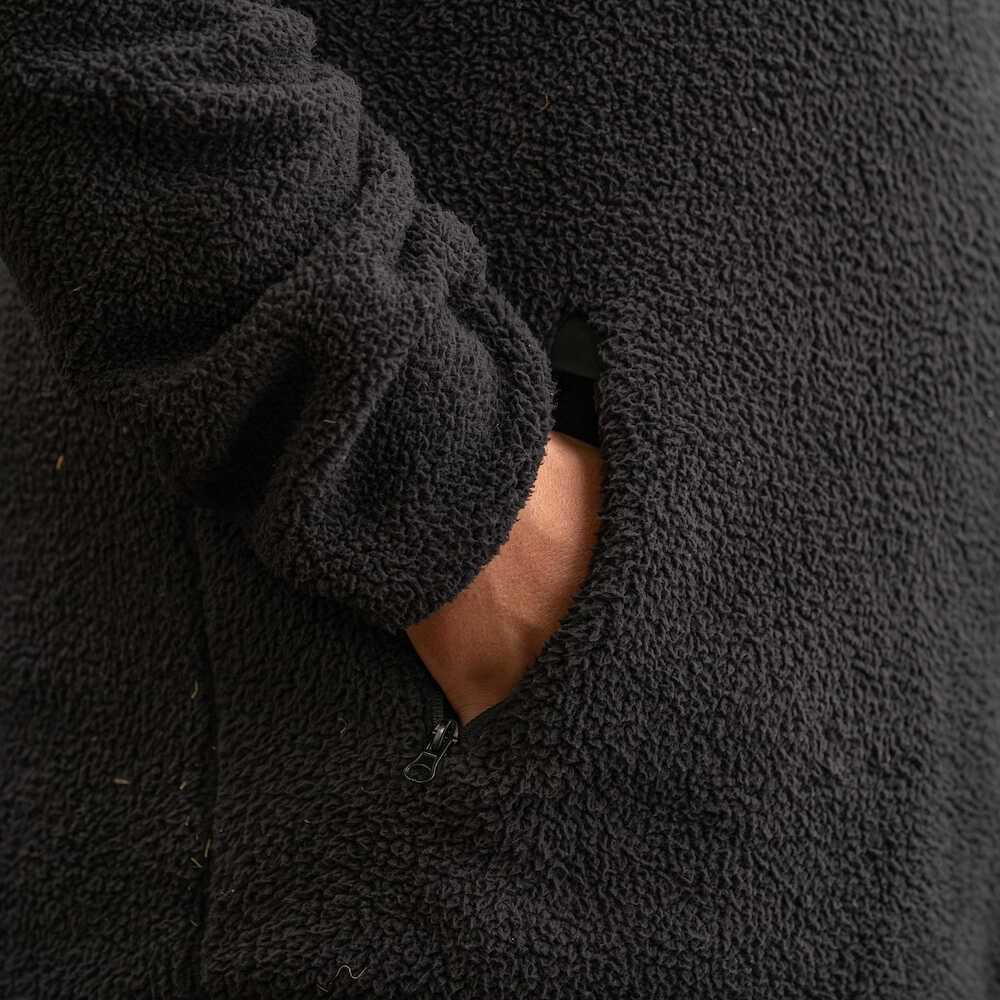 AVID CARP Sherpa Pullover