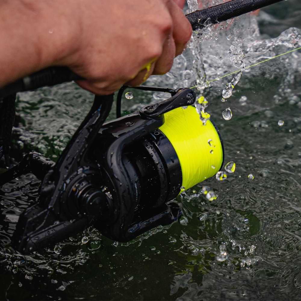 AVID CARP Extremity Hi-Vis Mono 1000m