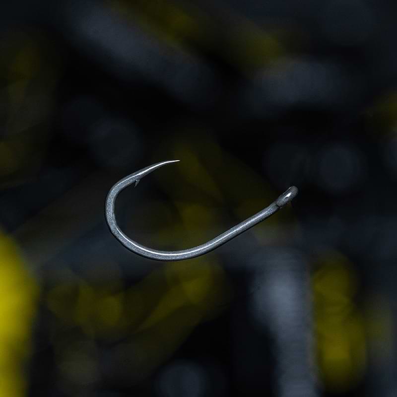 AVID CARP Armorok Hooks Wide Gape Barbed